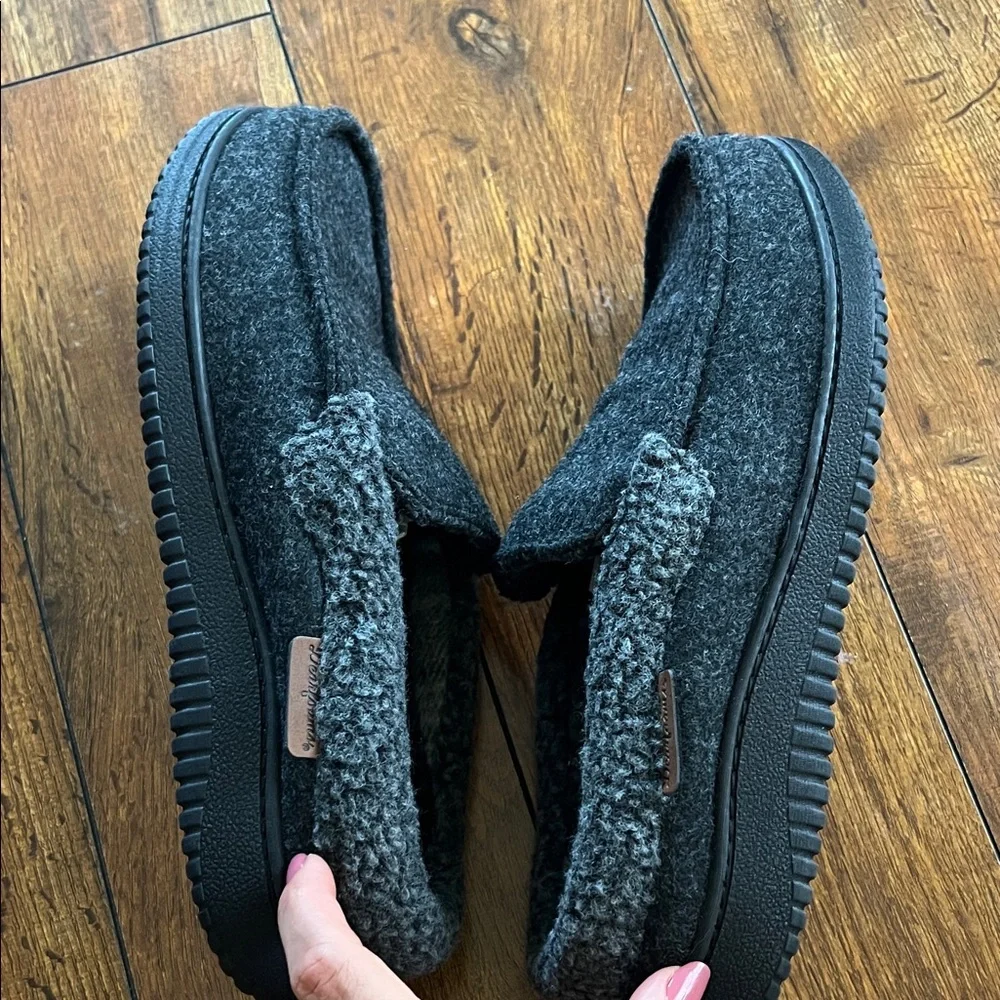dearfoams comfortable slip